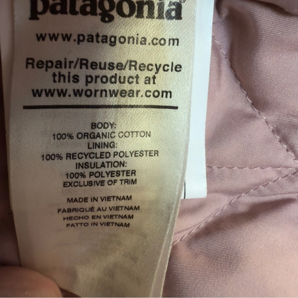 Patagonia Light Gray Women's Fleece Jacket - Picture 6 of 6